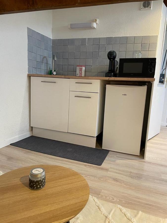 Un Petit Paradis, Centre De Apartment